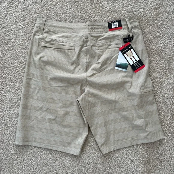 NWT O’Neill Crossover Hybrid Shorts Tan Size 34 - Picture 5 of 8